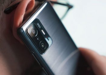 Android'de Telefon Görüşmesi Nasıl Kaydedilir